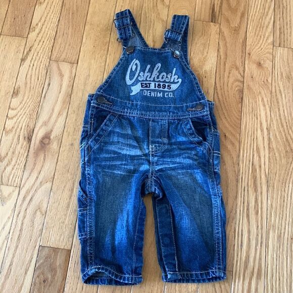 OshKosh B’Gosh Vintage Baby Vestbak Jean bibs overalls size 3-6 months‎ - Picture 1 of 9